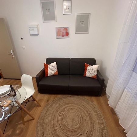 Serenity Stay Saint-Quentin  Zewnętrze zdjęcie